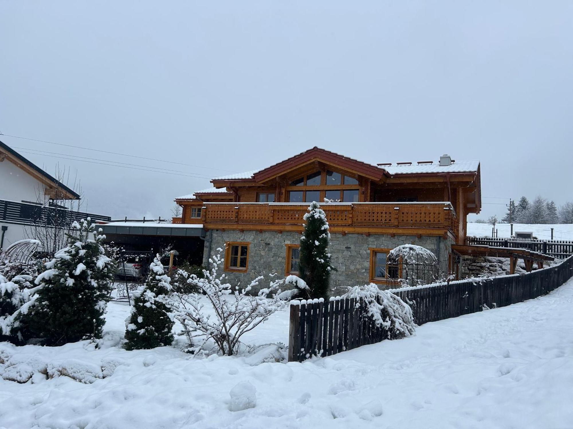Appartementhaus Alma Εξωτερικό φωτογραφία